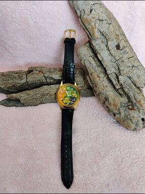 Vintage Disney Fantasma Mickey Mouse Hologram 3D Quartz Watch Black Leather